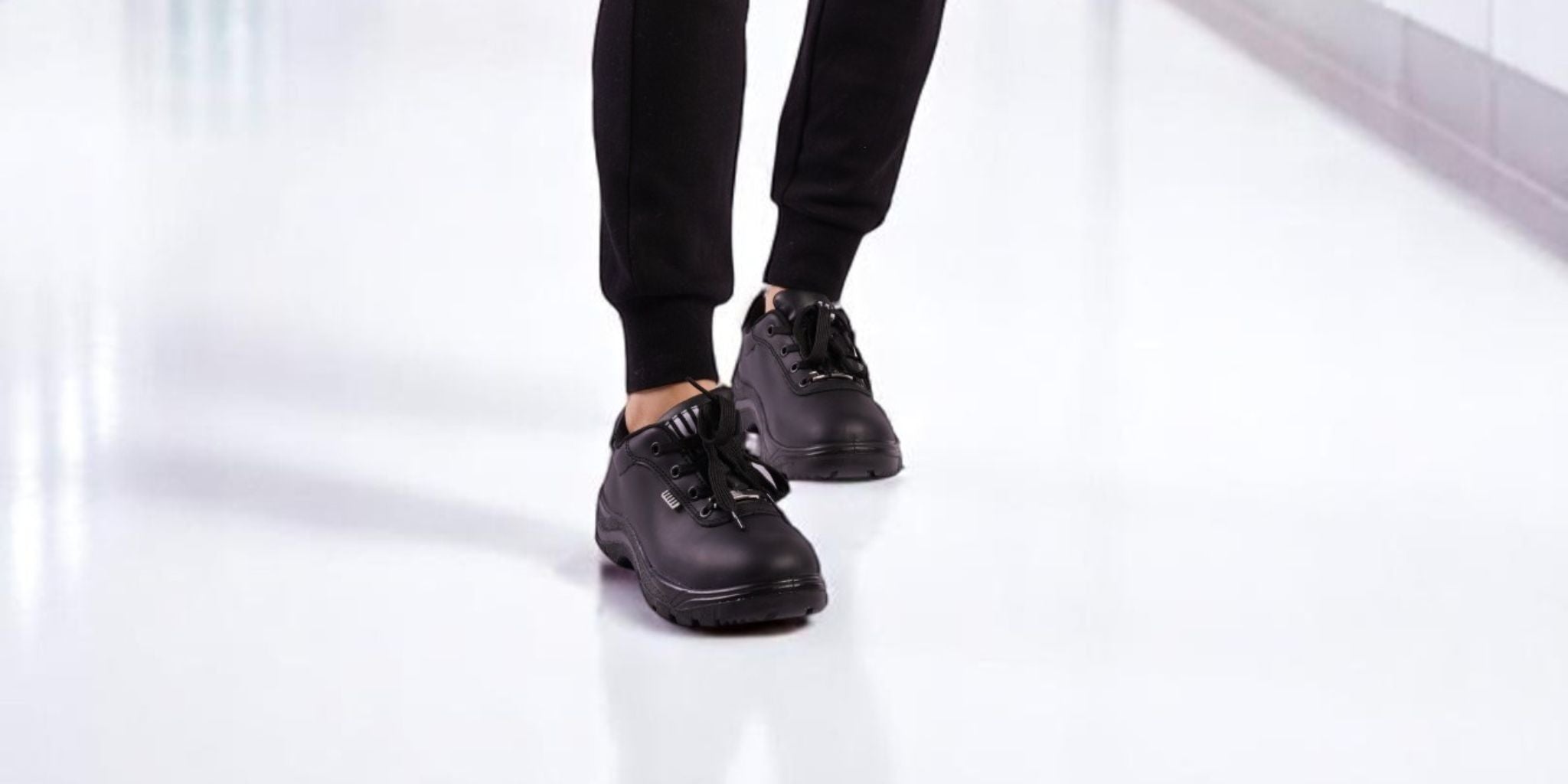 Best Nursing Shoes in Australia: Comfort That Carries You Through the Shift