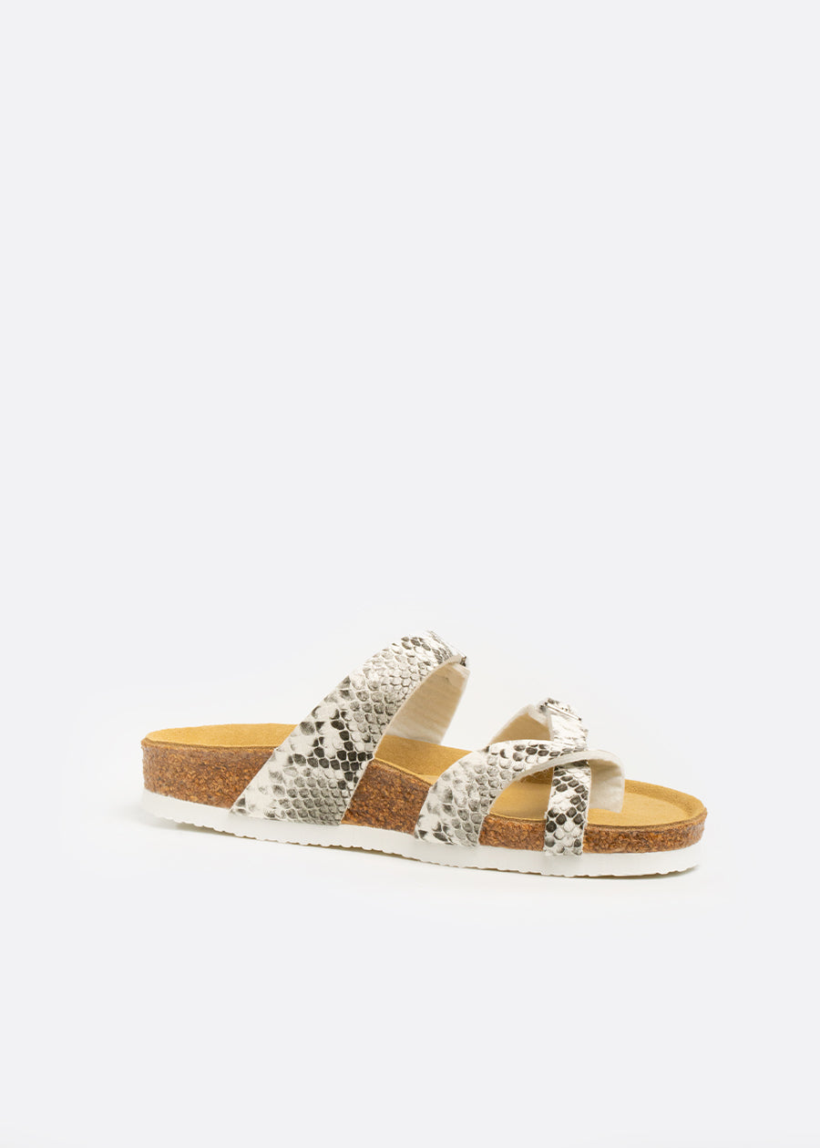 A single sandal, with Slip resistant EVA outsole and Natural cork & latex midsole