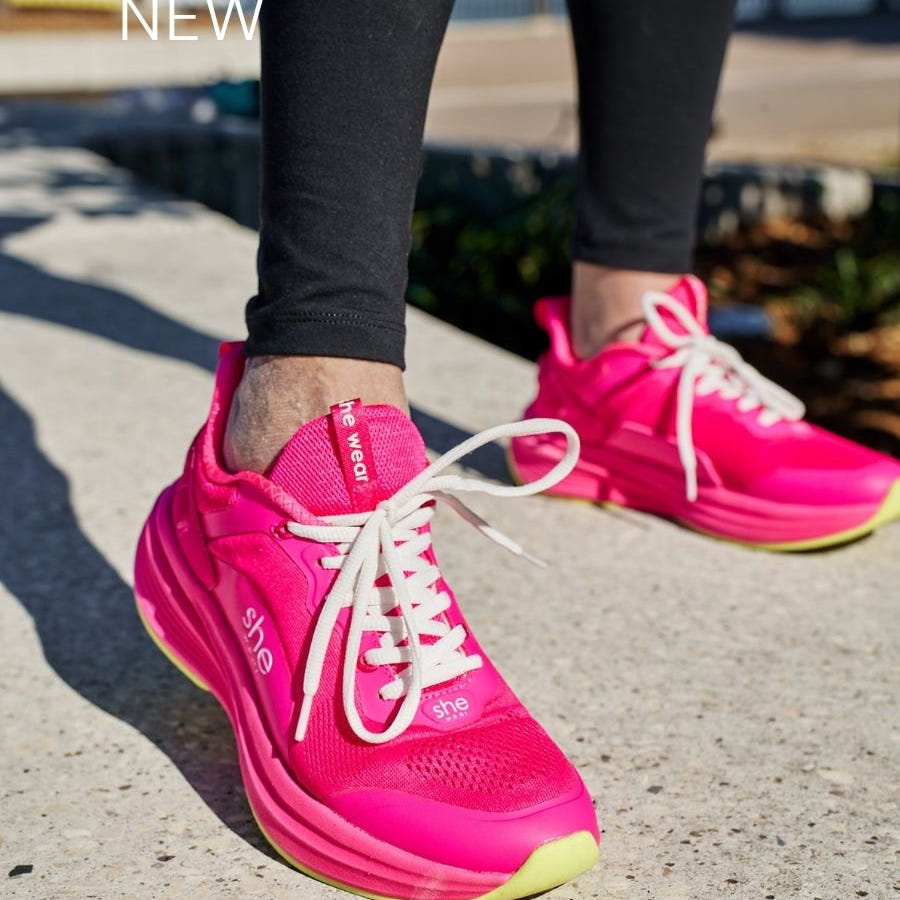 Pace: supportive women's walking shoe