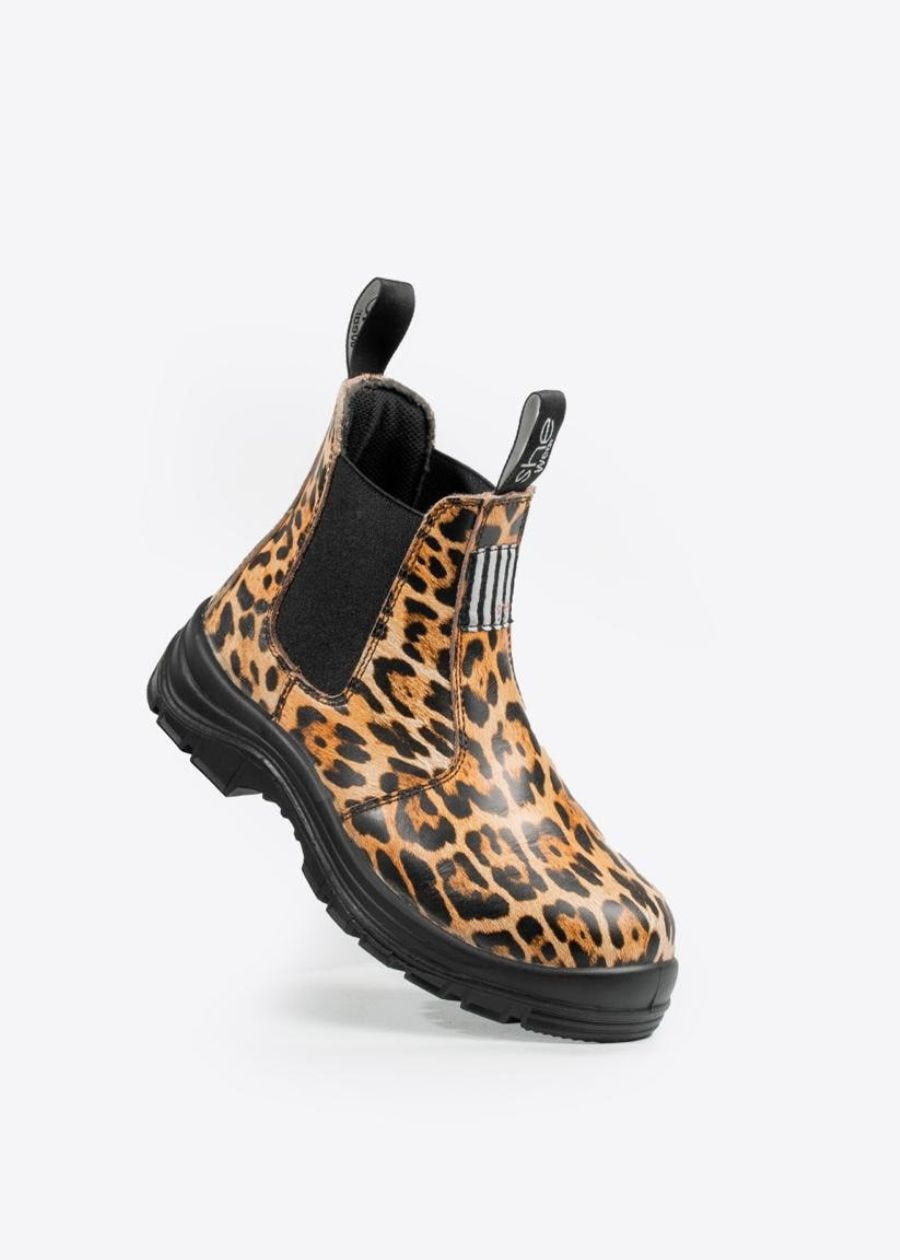 Women's leopard print pull on work boot