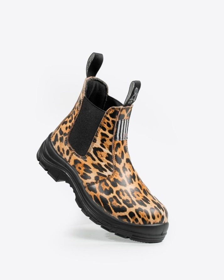 front view leopard print safety boots