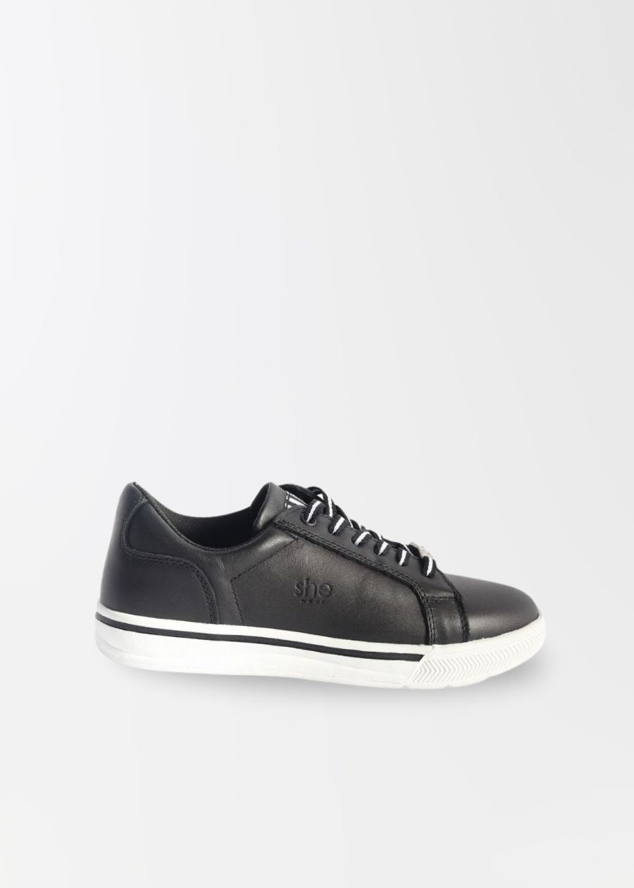 black and white supportive womens sneaker