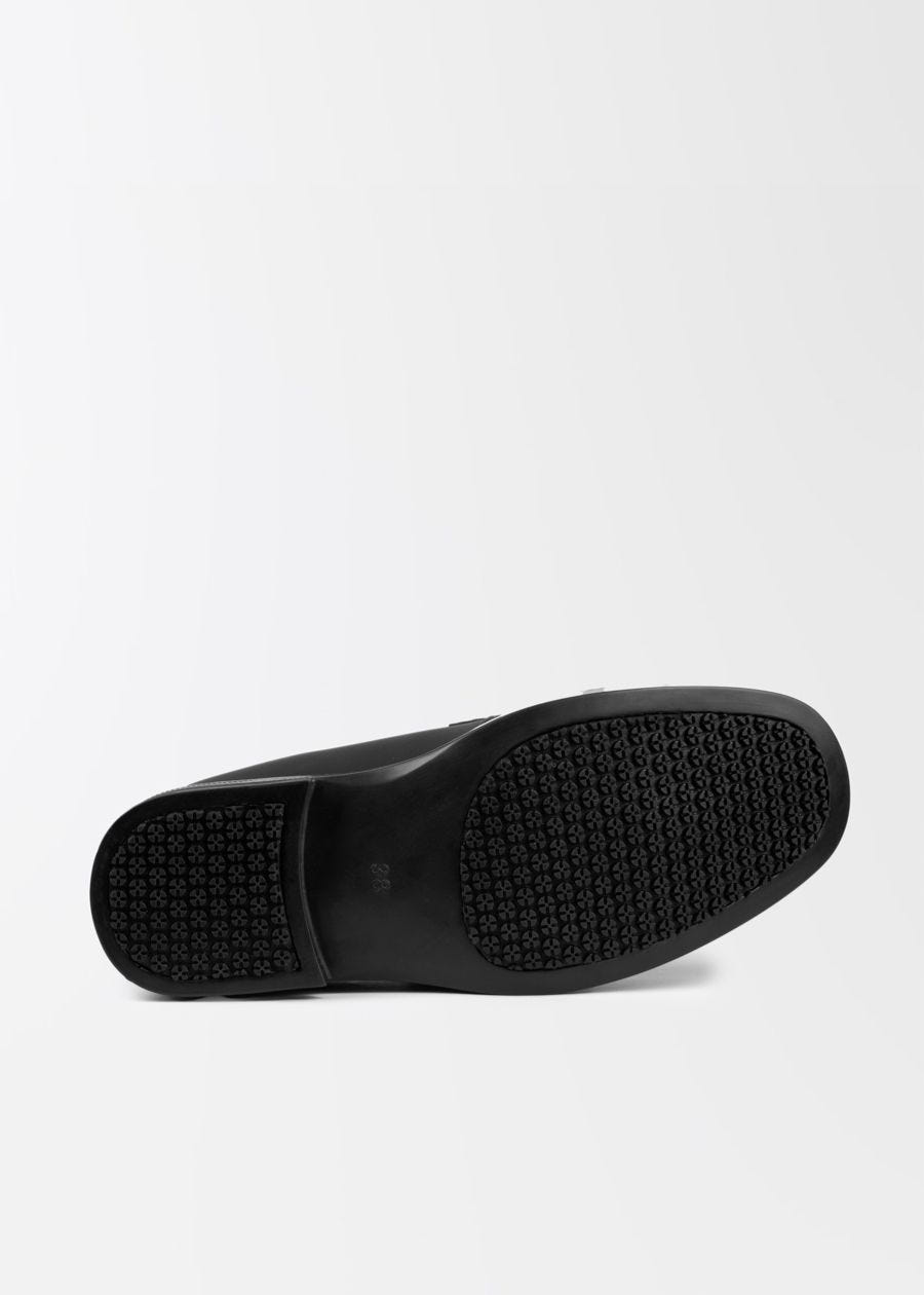 womens work shoe slip resistant sole