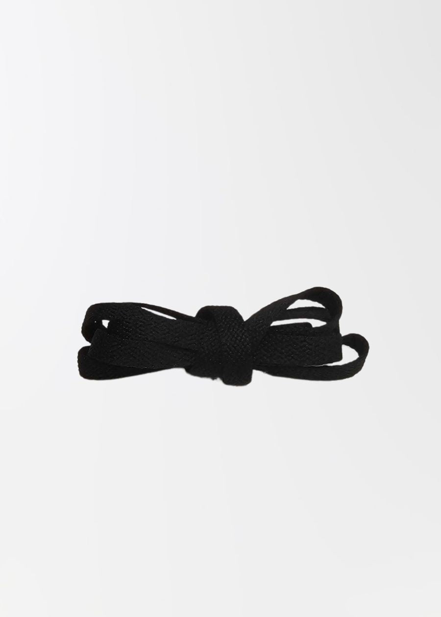 black shoe laces