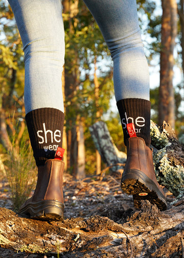 Buy Organic Cotton Women's Crew Socks Online she wear