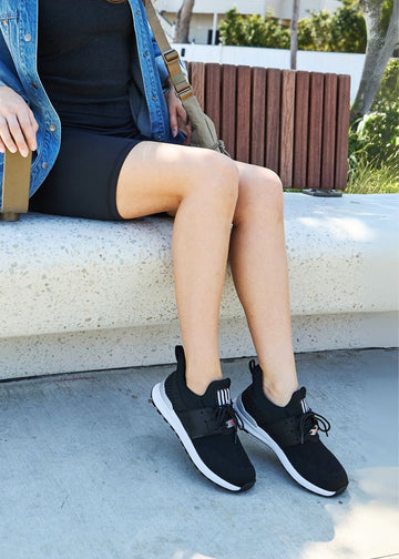 Steps: womens active sneakers – she wear - Main Image