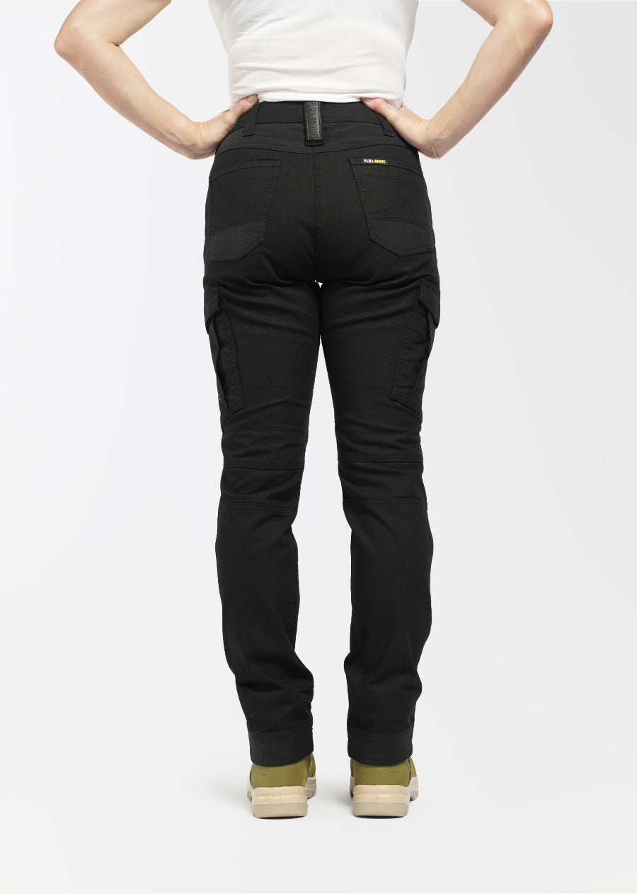 Flex and Move™ women's cargo pant