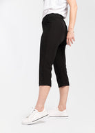 Women's 3/4 length stretch pant - she wear