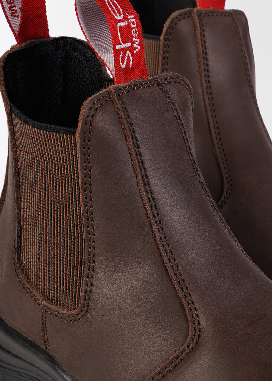 women's pull on chelsea boots australia she wear