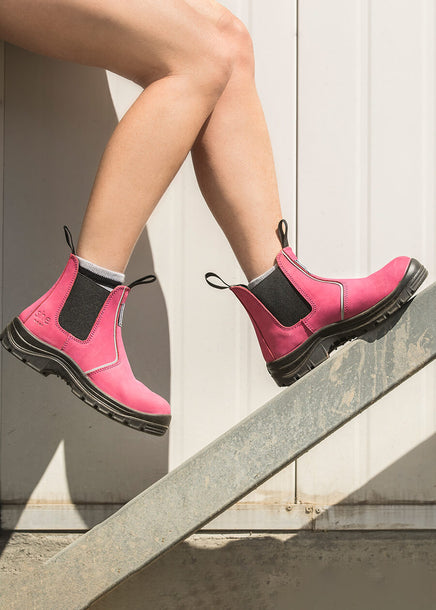 pull on safety boots women she wear pink