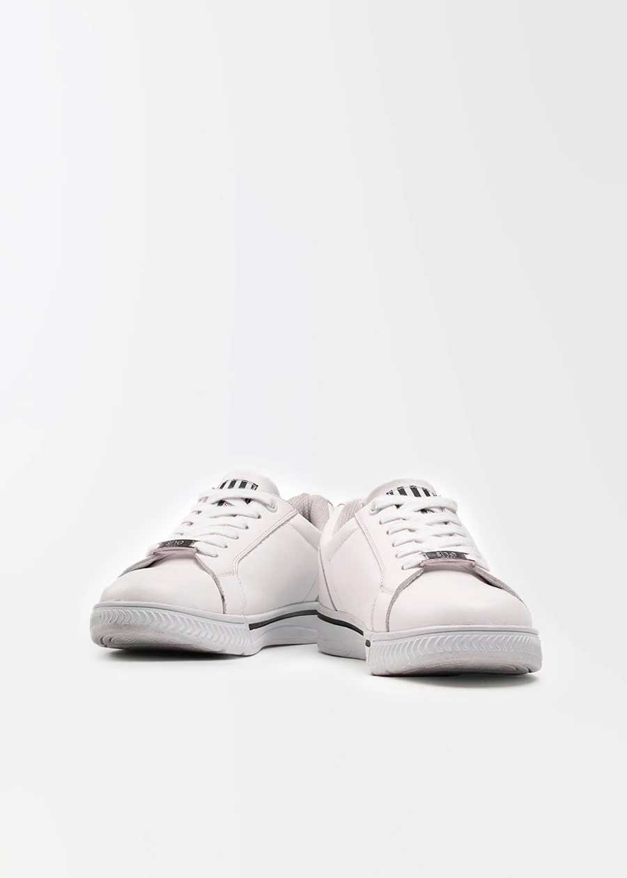supportive shoes for women she wear australia