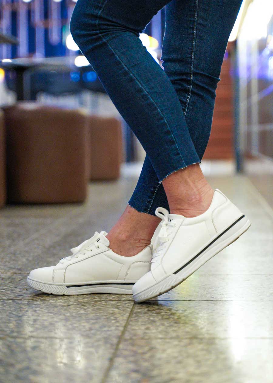 women's supportive shoes she wear australia